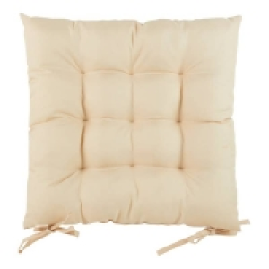 Stuhlkissen mit 9-Punkt-Steppung, ca. 40x40cm 6.99 €