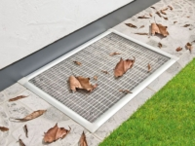 Lichtschachtabdeckung, mit Aluminium-Rahmensystem