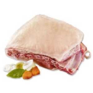Frischer Spanferkelbauch