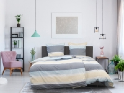 Dobnig Satin Bettwäsche »Querstreifen dunkelblau-zitronengelb«, 135x20 24.99 €