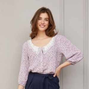 NKD  Damen-Statement-Bluse in sommerlichem Design